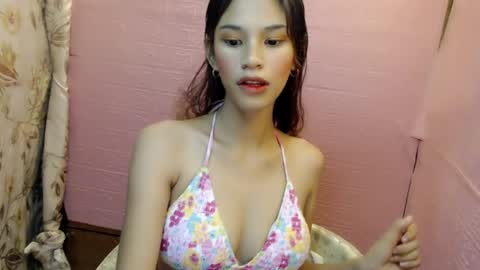 Snapshot of sexxy_dahlia chatting on 13, 5, 2026 Dahlia online show from 13, 5, 2026