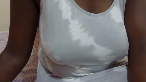 Snapshot of sexxy_maya1 chatting on 14, 10, 2025 sexxy_maya1 online show from 14, 10, 2025