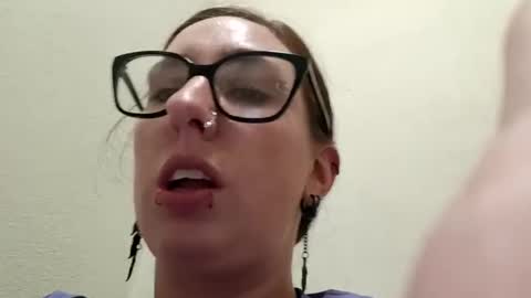 Snapshot of sexxy_see_93 chatting on 17, 9, 2025 sexxy_see_93 online show from 17, 9, 2025