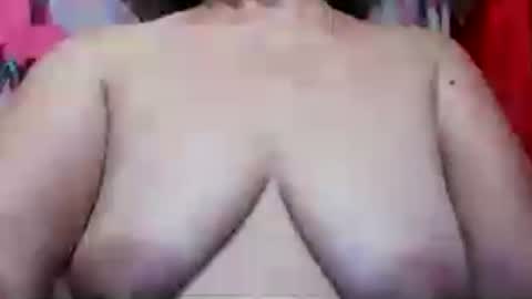 Snapshot of sexxyicee69 chatting on 27, 6, 2026 misslovely j online show from 27, 6, 2026