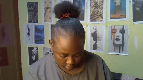 sexxykaree online show from 28, 4, 2026