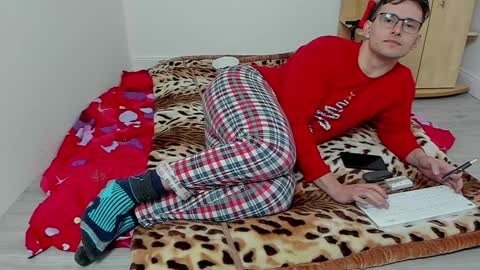 Snapshot of sexxymuscles4u chatting on 2, 1, 2025 Sexxymuscles4U online show from 2, 1, 2025