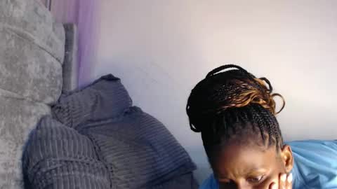 Snapshot of sexxywider_ebony chatting on 23, 11, 2025 sexxywide ebony online show from 23, 11, 2025