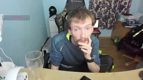 Snapshot of sexy432629 chatting on 6, 1, 2025 evry tip help me to buy a new car 111-1111-111111 tk online show from 6, 1, 2025