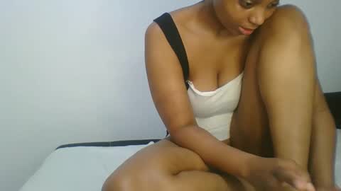 Snapshot of sexy__lips chatting on 9, 12, 2024 Tina online show from 9, 12, 2024