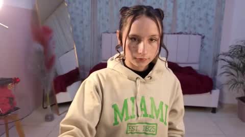 Ailin online show from 18, 3, 2026