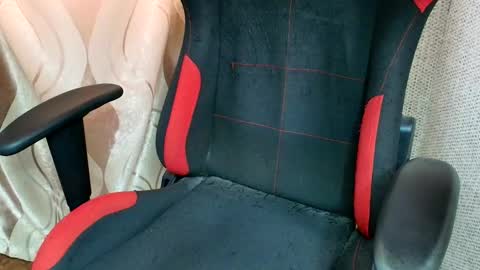 Jessica  Face only in pvt or in snapchat Dont ask more.... online show from 8, 2, 2026