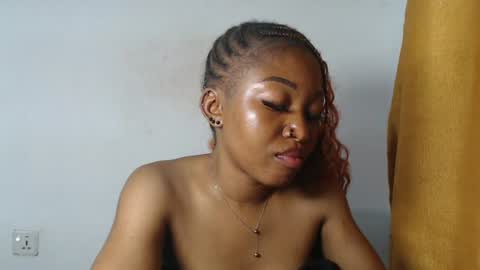 Snapshot of sexy_bluey247 chatting on 28, 6, 2026 sexy_bluey247 online show from 28, 6, 2026
