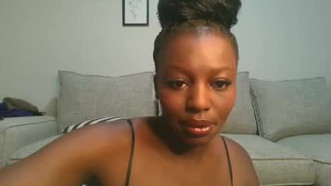 Snapshot of sexy_candia chatting on 5, 4, 2026 Stacy online show from 5, 4, 2026