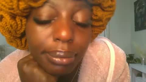 Snapshot of sexy_candia chatting on 18, 4, 2026 Stacy online show from 18, 4, 2026