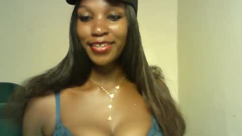 sexy_chocoy05 online show from 24, 3, 2026