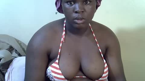 Snapshot of sexy_ebony20 chatting on 15, 2, 2025 ebony online show from 15, 2, 2025