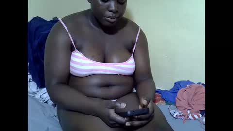 Snapshot of sexy_ebony20 chatting on 25, 9, 2025 ebony online show from 25, 9, 2025