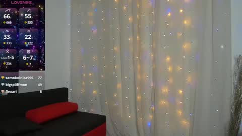 MY ONLYFANS page is back -   online show from 6, 1, 2025