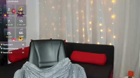 MY ONLYFANS page is back -   online show from 14, 2, 2025