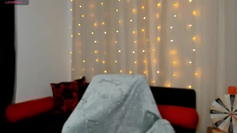 MY ONLYFANS page is back -   online show from 10, 3, 2025