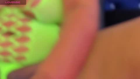 Snapshot of sexy_hot_mature chatting on 19, 9, 2025 lina online show from 19, 9, 2025