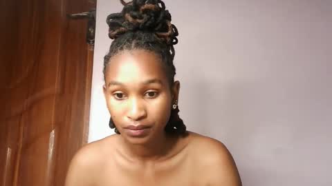 Snapshot of sexy_joyline chatting on 22, 11, 2025 joy online show from 22, 11, 2025