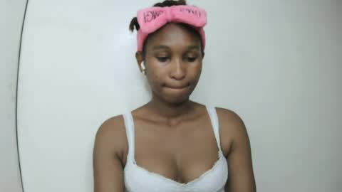 Snapshot of sexy_joyline chatting on 13, 6, 2026 joy online show from 13, 6, 2026