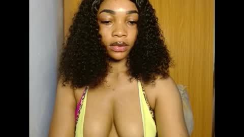 Sexy kitty881 online show from 12, 9, 2025