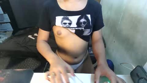 Snapshot of sexy_leacum chatting on 22, 5, 2026 sexy_leacum online show from 22, 5, 2026