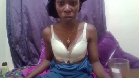 kayla online show from 11, 10, 2025