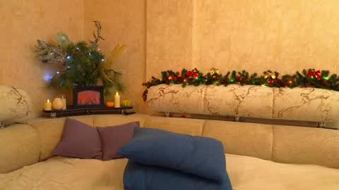 Snapshot of sexy_leslie chatting on 2, 12, 2024 Leslie online show from 2, 12, 2024