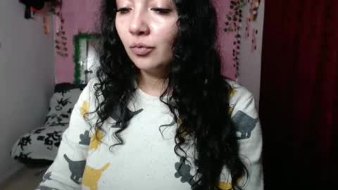 sexy lolas online show from 25, 2, 2025