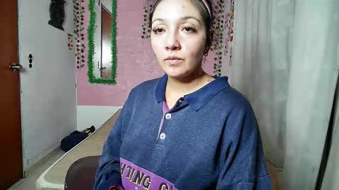 sexy lolas online show from 20, 11, 2025