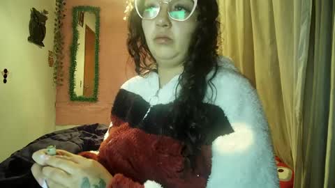 sexy lolas online show from 3, 6, 2026