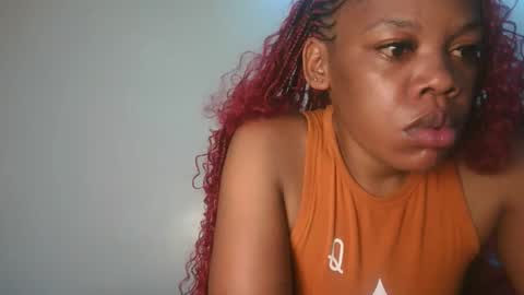 sexy_lyna online show from 8, 3, 2026