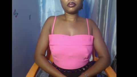 Snapshot of sexy_mariax chatting on 25, 5, 2026 Debby online show from 25, 5, 2026