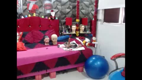 Snapshot of sexy_mature_hot01 chatting on 20, 11, 2025 MARIPOSA online show from 20, 11, 2025