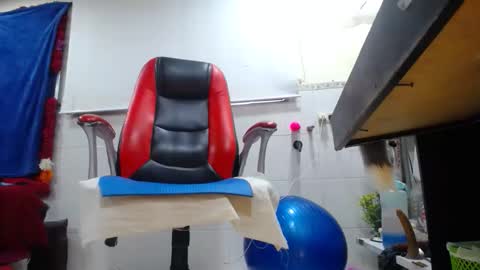 MARIPOSA online show from 17, 12, 2025