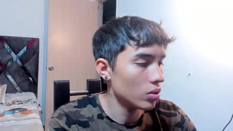 Snapshot of sexy_molly09 chatting on 2, 11, 2025 sexy_molly09 online show from 2, 11, 2025