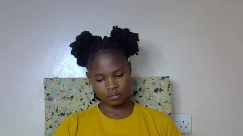 Snapshot of sexy_molyne chatting on 24, 3, 2026 Molyne online show from 24, 3, 2026