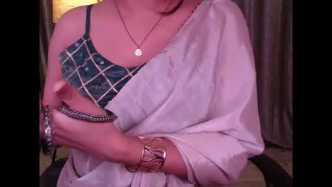 myra online show from 17, 11, 2025