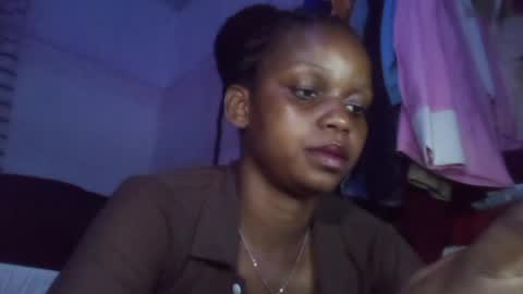 Snapshot of sexy_n_thick chatting on 9, 7, 2026 Lyn online show from 9, 7, 2026
