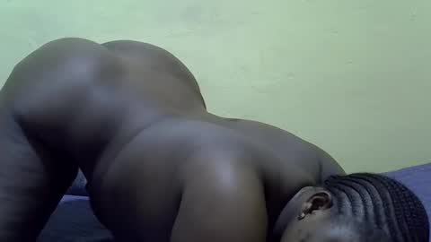 sexy_naila2 online show from 9, 4, 2026