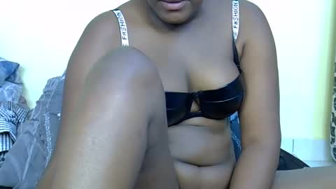 Snapshot of sexy_narohah chatting on 26, 10, 2025 Narohah online show from 26, 10, 2025