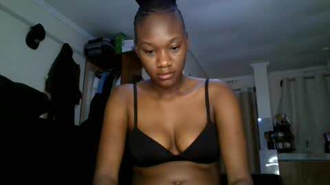 Nyla online show from 27, 7, 2026