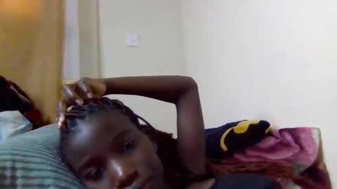 Snapshot of sexy_petittie chatting on 17, 9, 2025 sexy_petittie online show from 17, 9, 2025