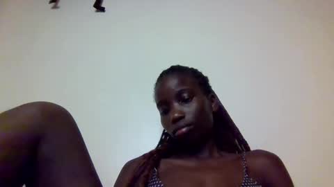 Snapshot of sexy_petittie chatting on 23, 9, 2025 sexy_petittie online show from 23, 9, 2025