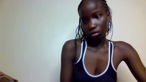 Snapshot of sexy_petittie chatting on 14, 10, 2025 sexy_petittie online show from 14, 10, 2025