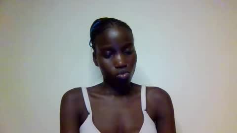 Snapshot of sexy_petittie chatting on 14, 10, 2025 sexy_petittie online show from 14, 10, 2025