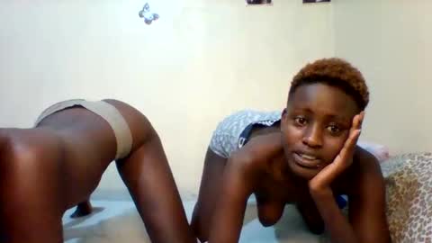 sexy pie online show from 19, 4, 2026