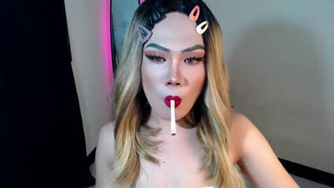 Snapshot of sexy_rc18 chatting on 4, 12, 2024 RC online show from 4, 12, 2024