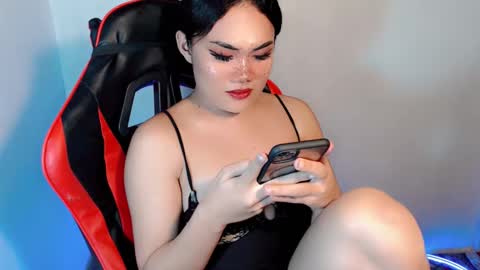 Snapshot of sexy_rc18 chatting on 11, 11, 2025 RC online show from 11, 11, 2025
