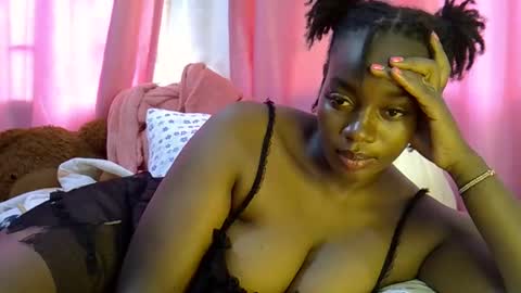 laura online show from 24, 4, 2026