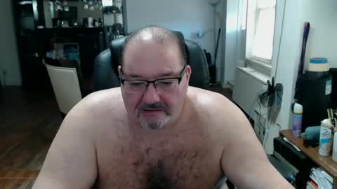 Snapshot of sexy_steven_cb1 chatting on 8, 3, 2025 Steven online show from 8, 3, 2025